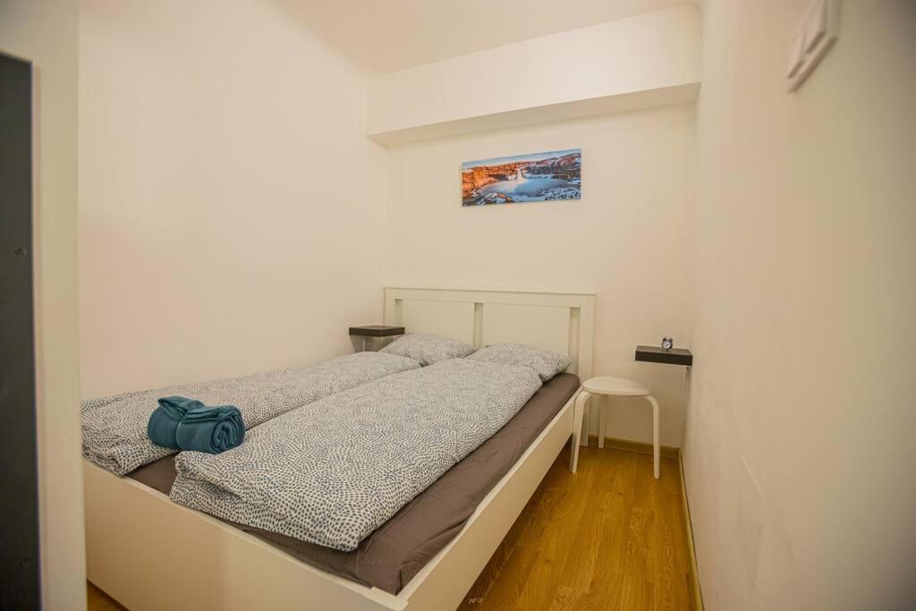 Cute Gallery Flat In Dob Str, Mars Βουδαπέστη Εξωτερικό φωτογραφία